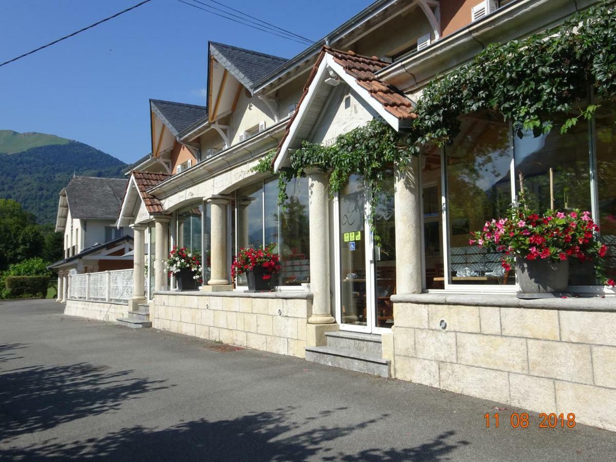 Logis Hotel L'Ayguelade Bielle ภายนอก รูปภาพ